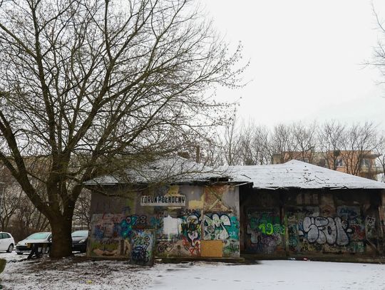 Zniszczony dworzec Toruń Północ