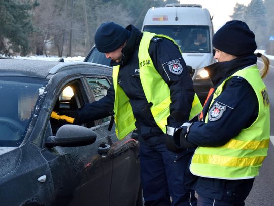 Kontrola drogowa policji.