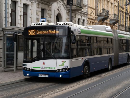 Na zdj. autobus miejski w Krakowie.