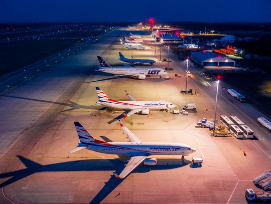 Płyta lotniskowa Katowice Airport.