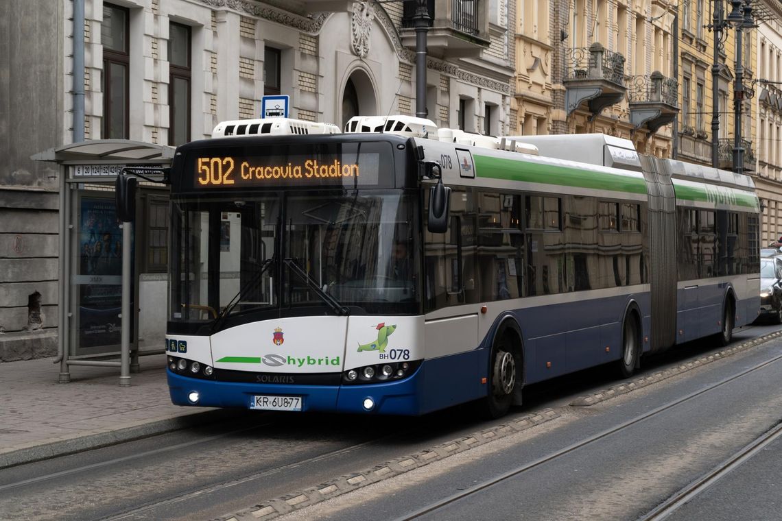 Na zdj. autobus miejski w Krakowie.